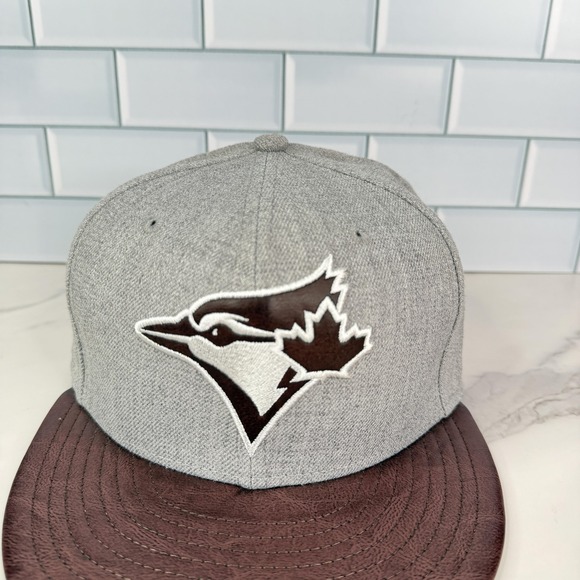 Toronto Blue Jays Hat Cap Strap Back Mens Large Gray MLB Baseball 9FIFTY New Era